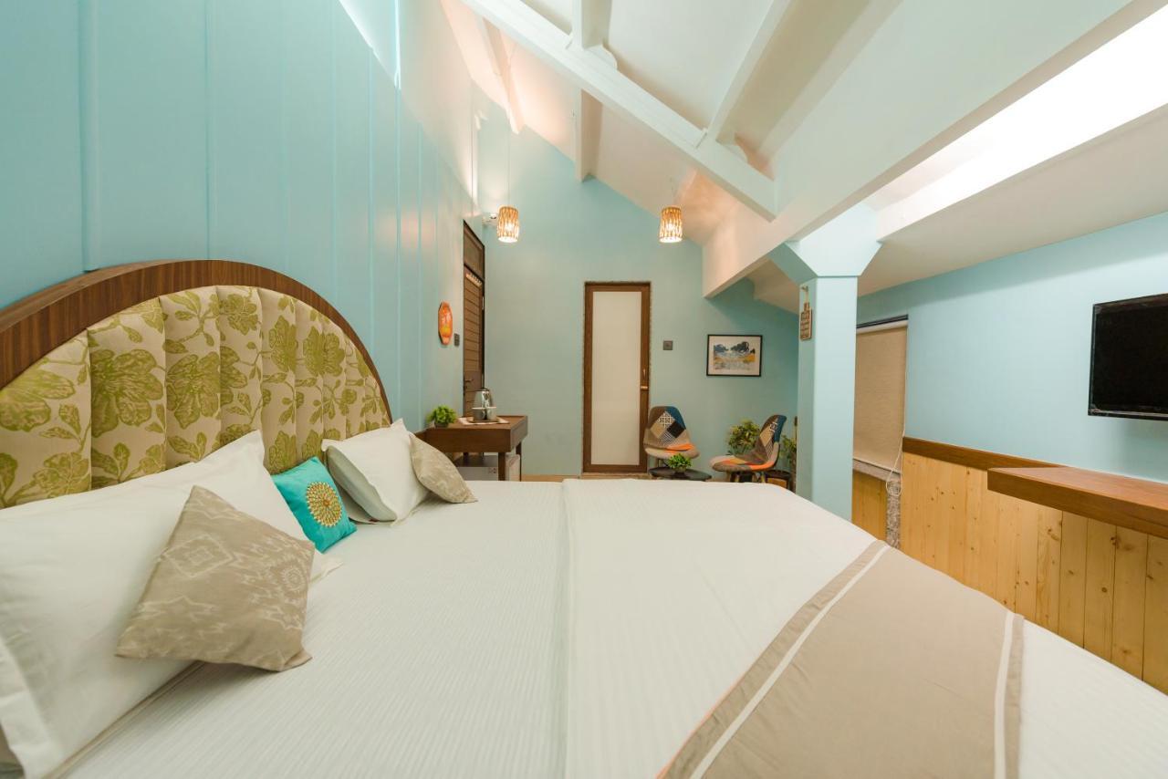 Traveller'S Inn Hotel - Fort Mumbai Bagian luar foto